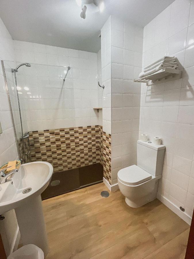 Hostal La Frontera Ferrol Extérieur photo
