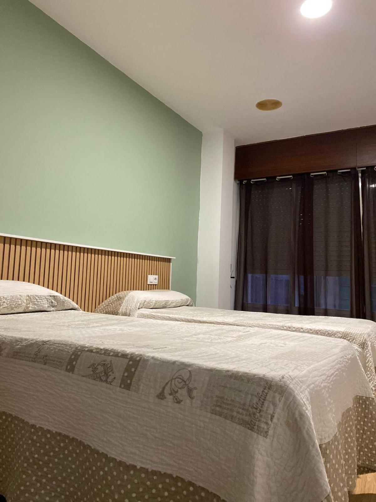 Hostal La Frontera Ferrol Extérieur photo