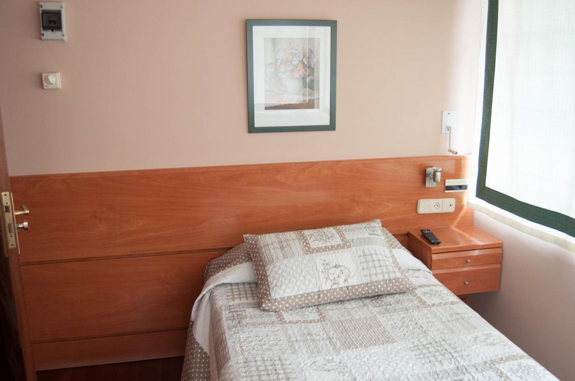 Hostal La Frontera Ferrol Chambre photo