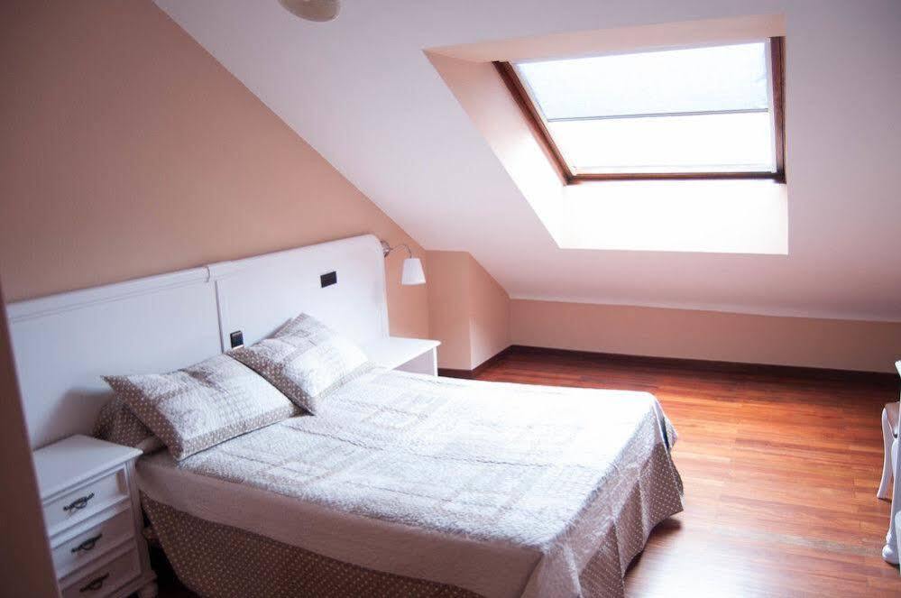 Hostal La Frontera Ferrol Extérieur photo